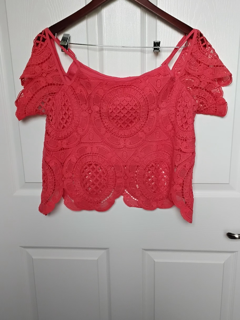 Women’s Crochet Lace Camisole Tank Top‎ - Coral Pink Size Lg